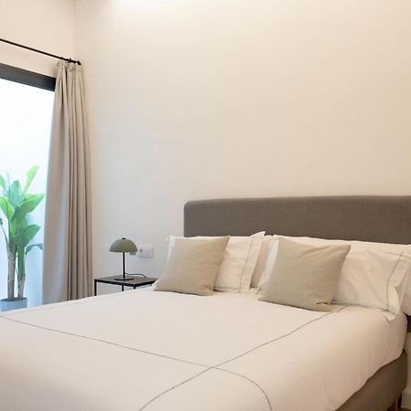 Santa Ana 18 Suite Apartments 塞维利亚 外观 照片