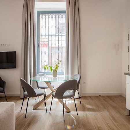 Santa Ana 18 Suite Apartments 塞维利亚 外观 照片