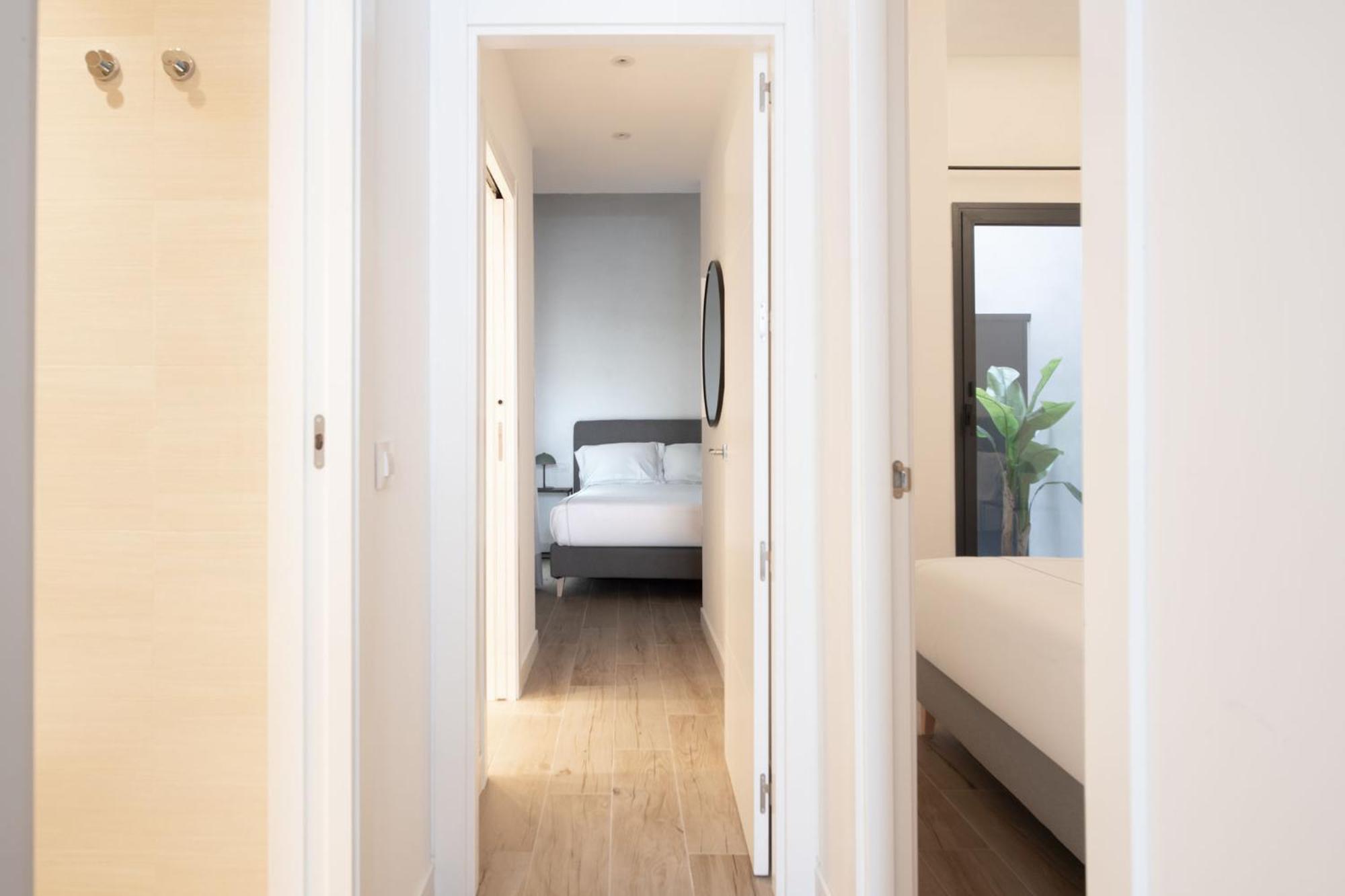 Santa Ana 18 Suite Apartments 塞维利亚 外观 照片