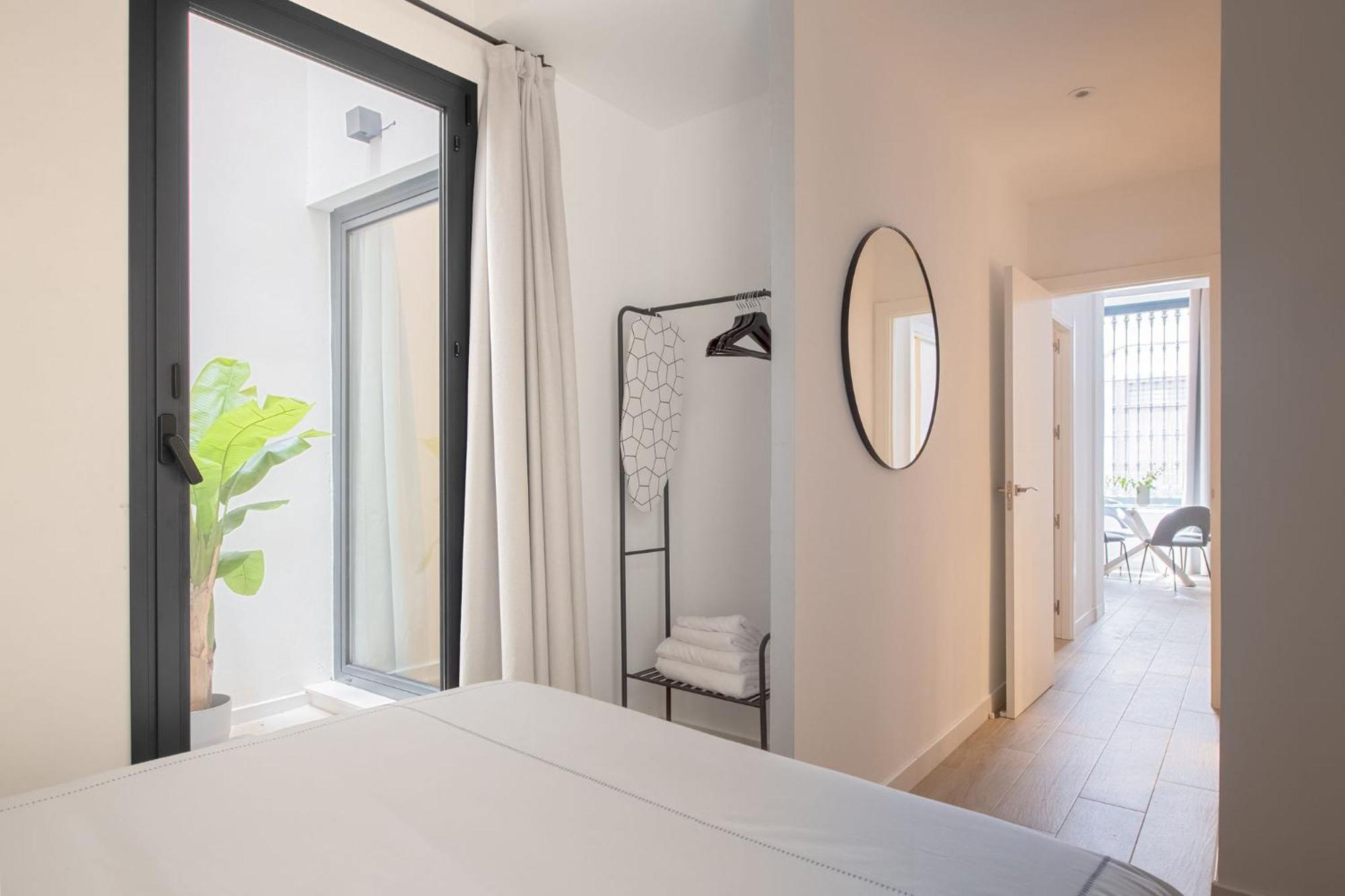 Santa Ana 18 Suite Apartments 塞维利亚 外观 照片